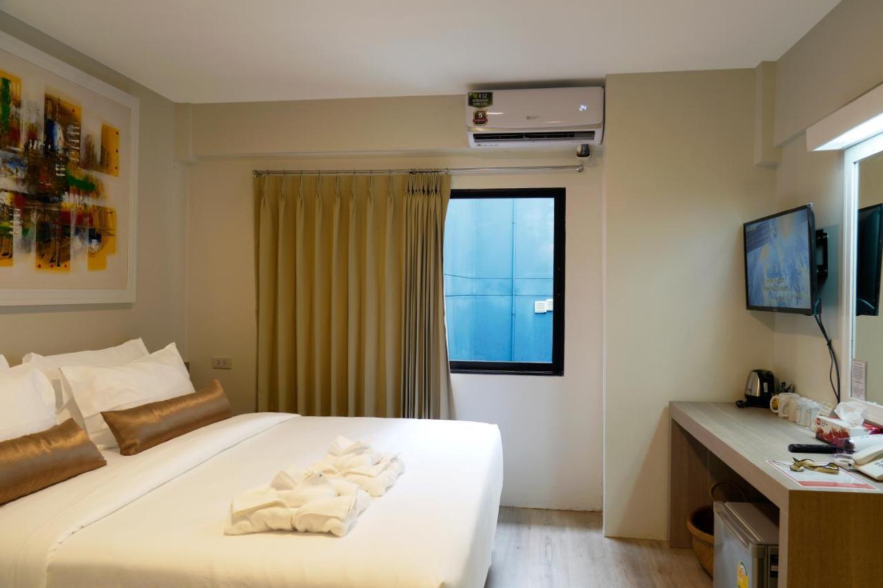 Superior Double Room with Window