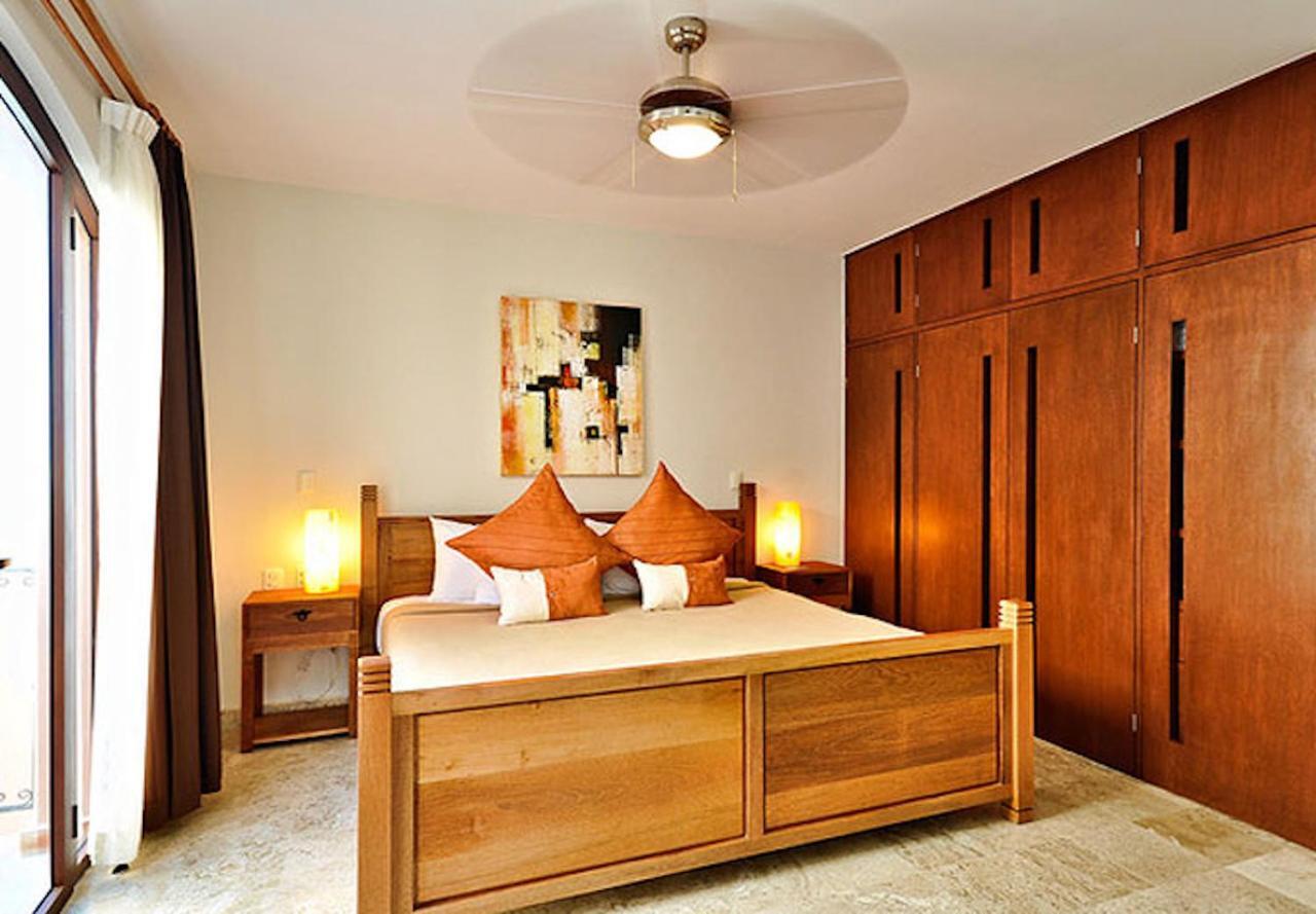 One-Bedroom Superior King Suite Ocean View Non-Smoking