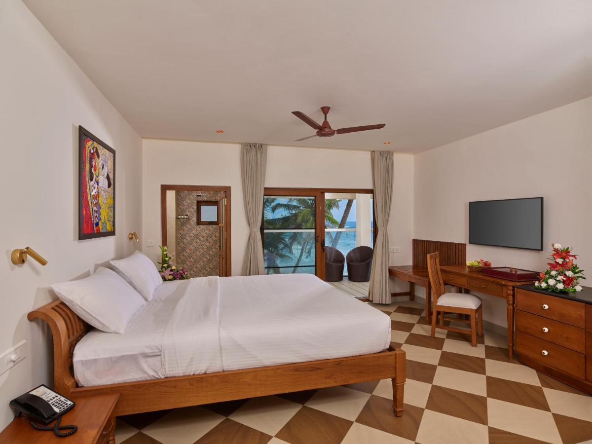 Deluxe Double or Twin Room Sea View