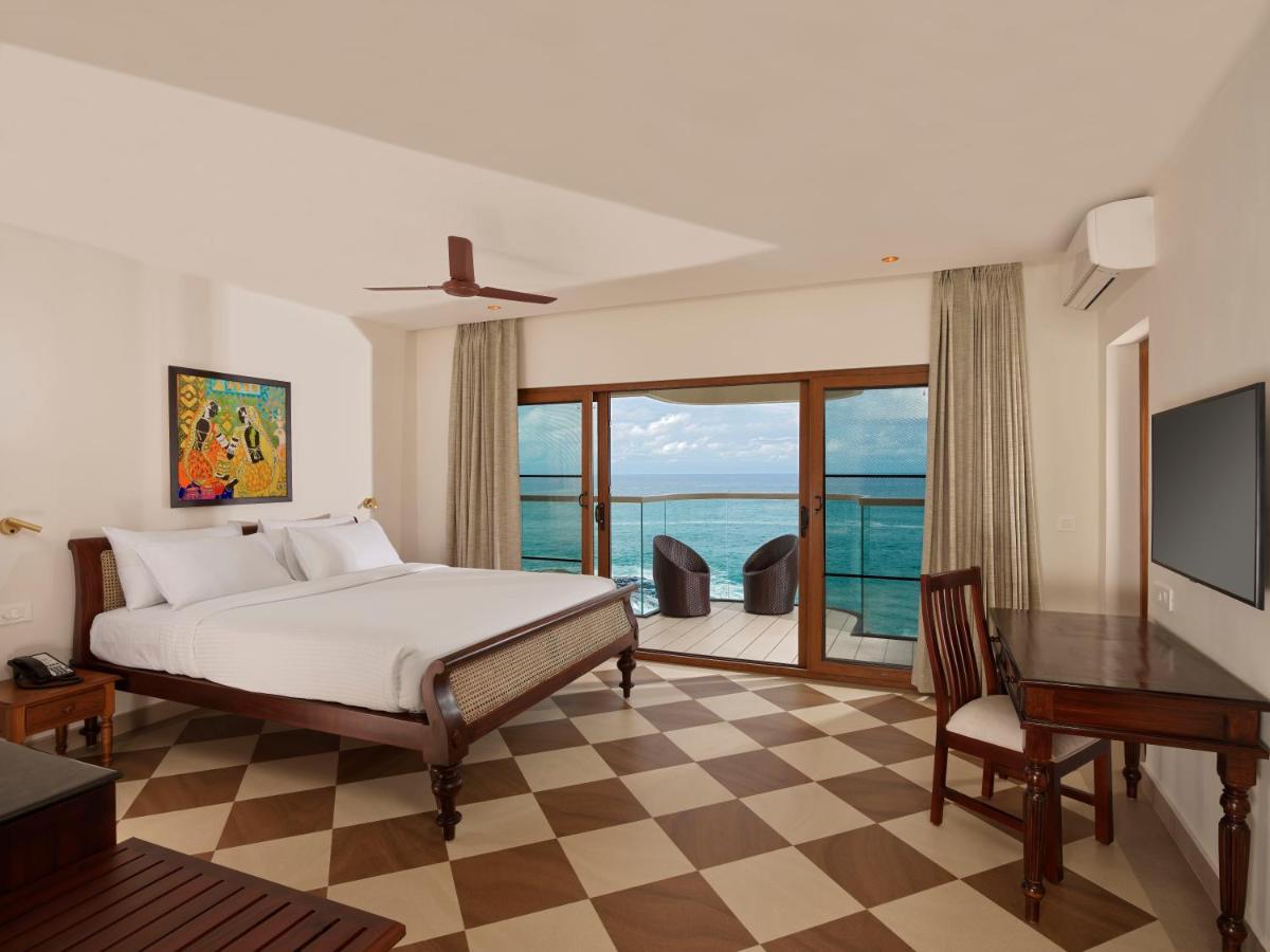 Superior Double or Twin Room Sea View