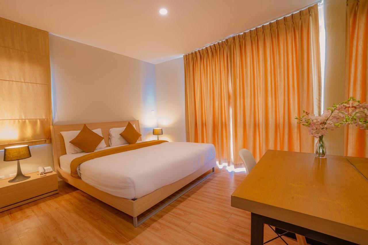 One-Bedroom Suite