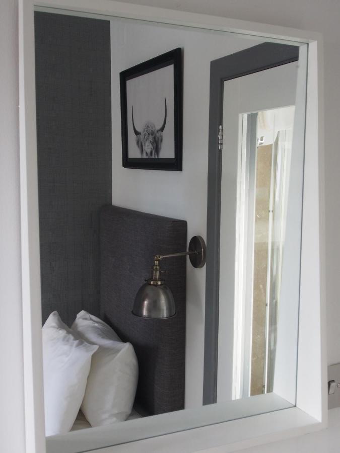 Single Room Shower