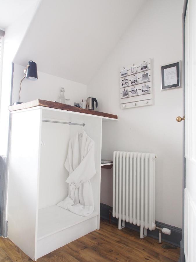 Single Room Shower