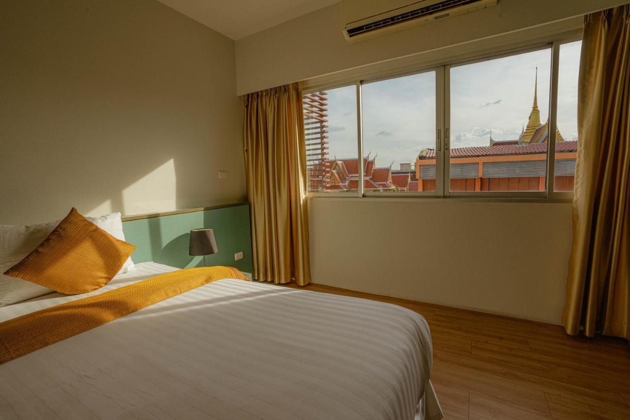 Standard King Room