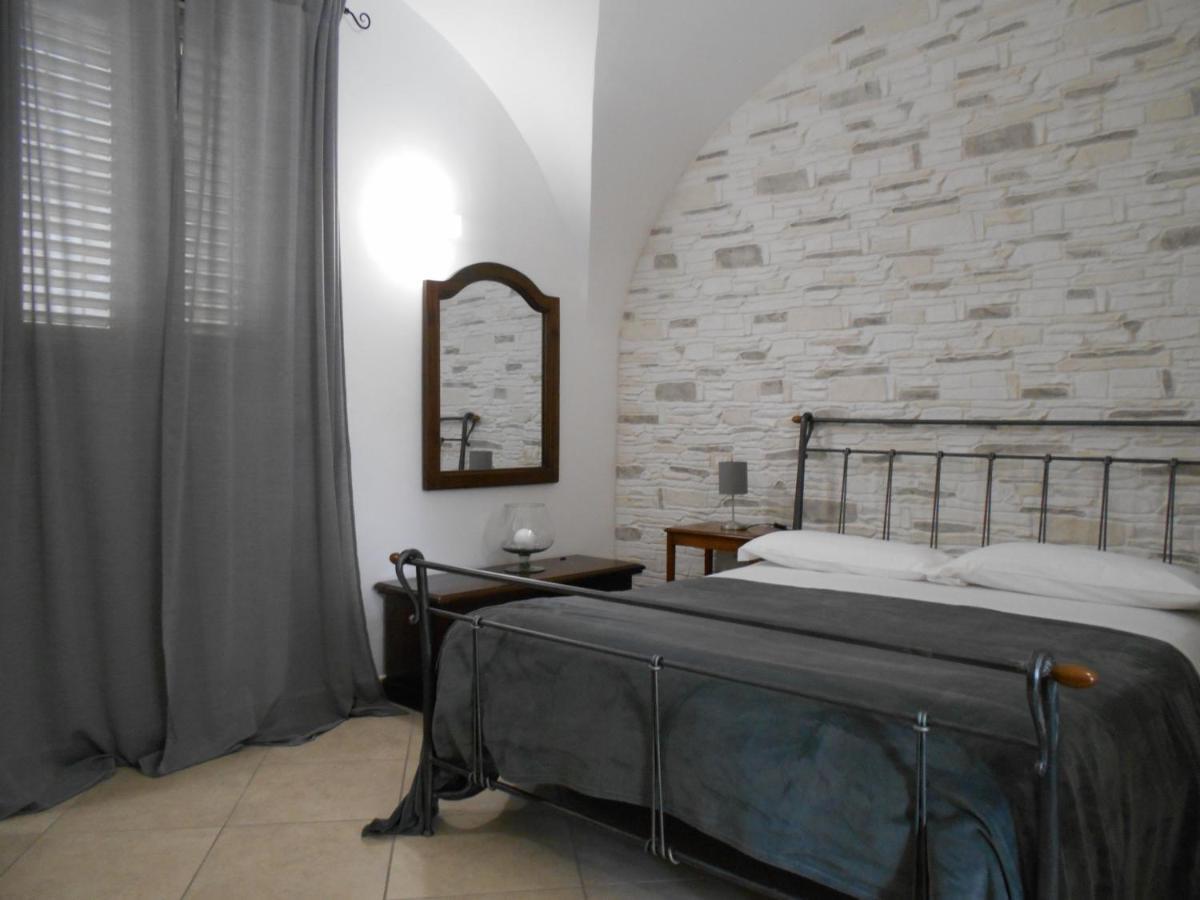 Comfort Triple Room Shower