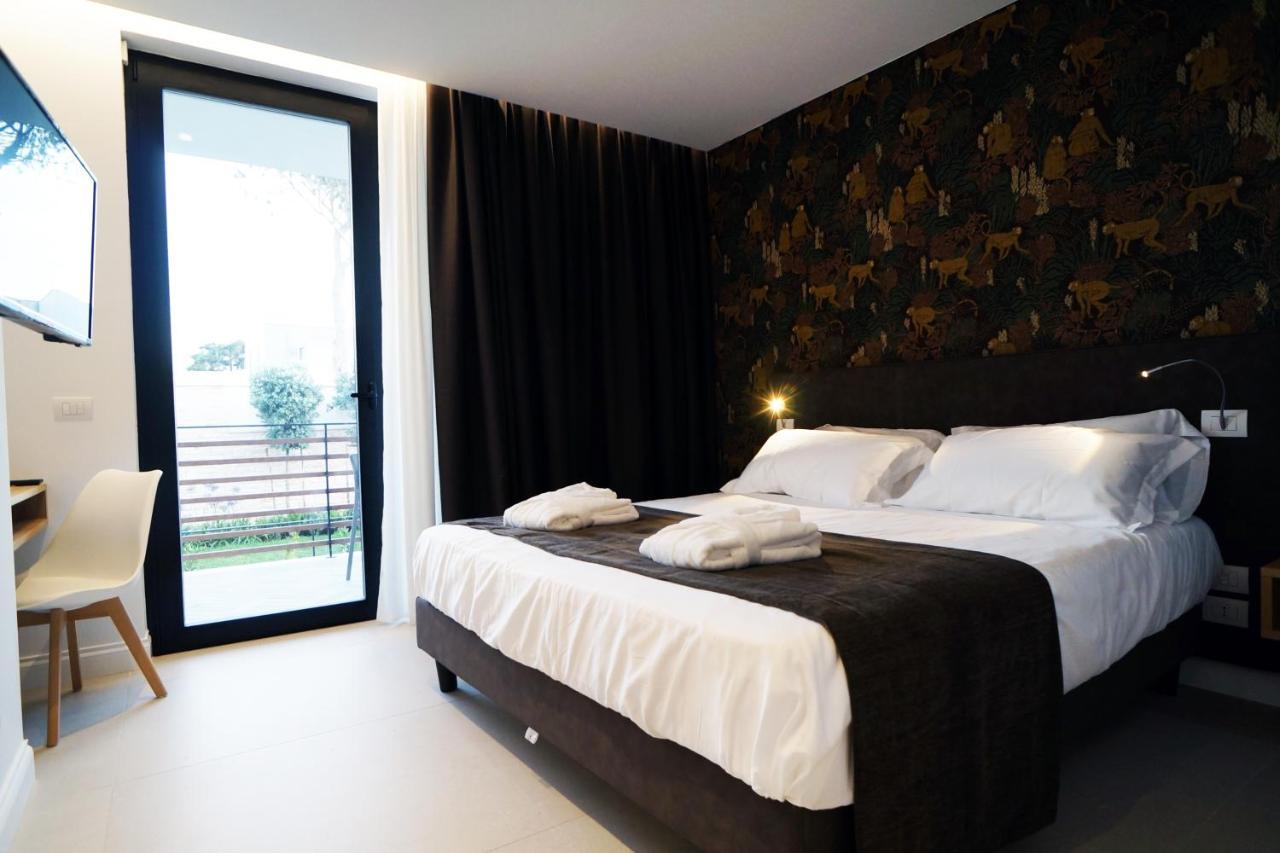 Double or Twin Room Balcony,936959932:JPEG
