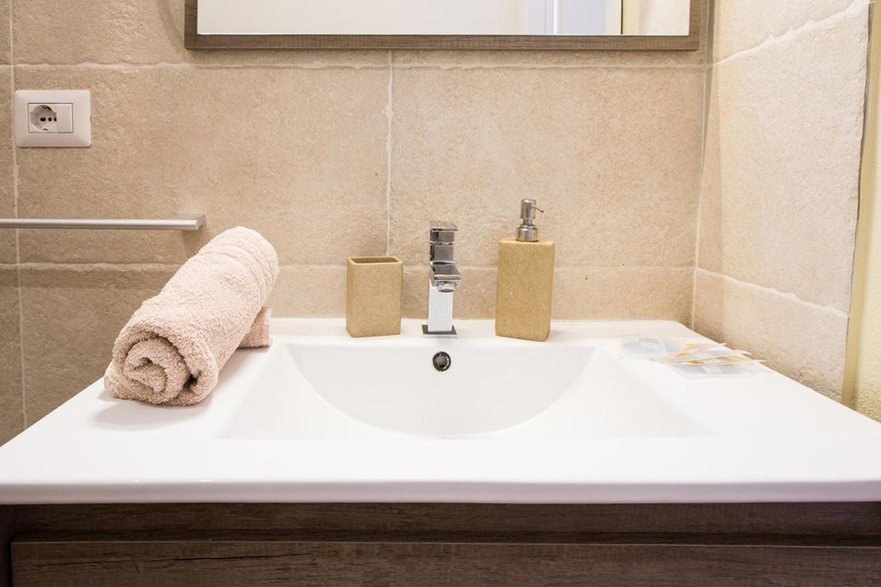 Deluxe Double or Twin Room City View