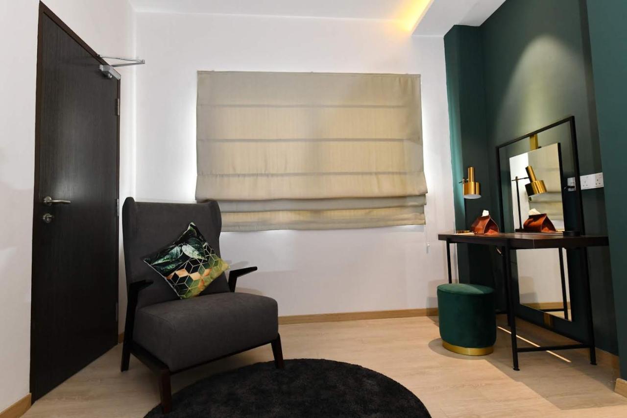 Premier King Room Connecting Subject availability