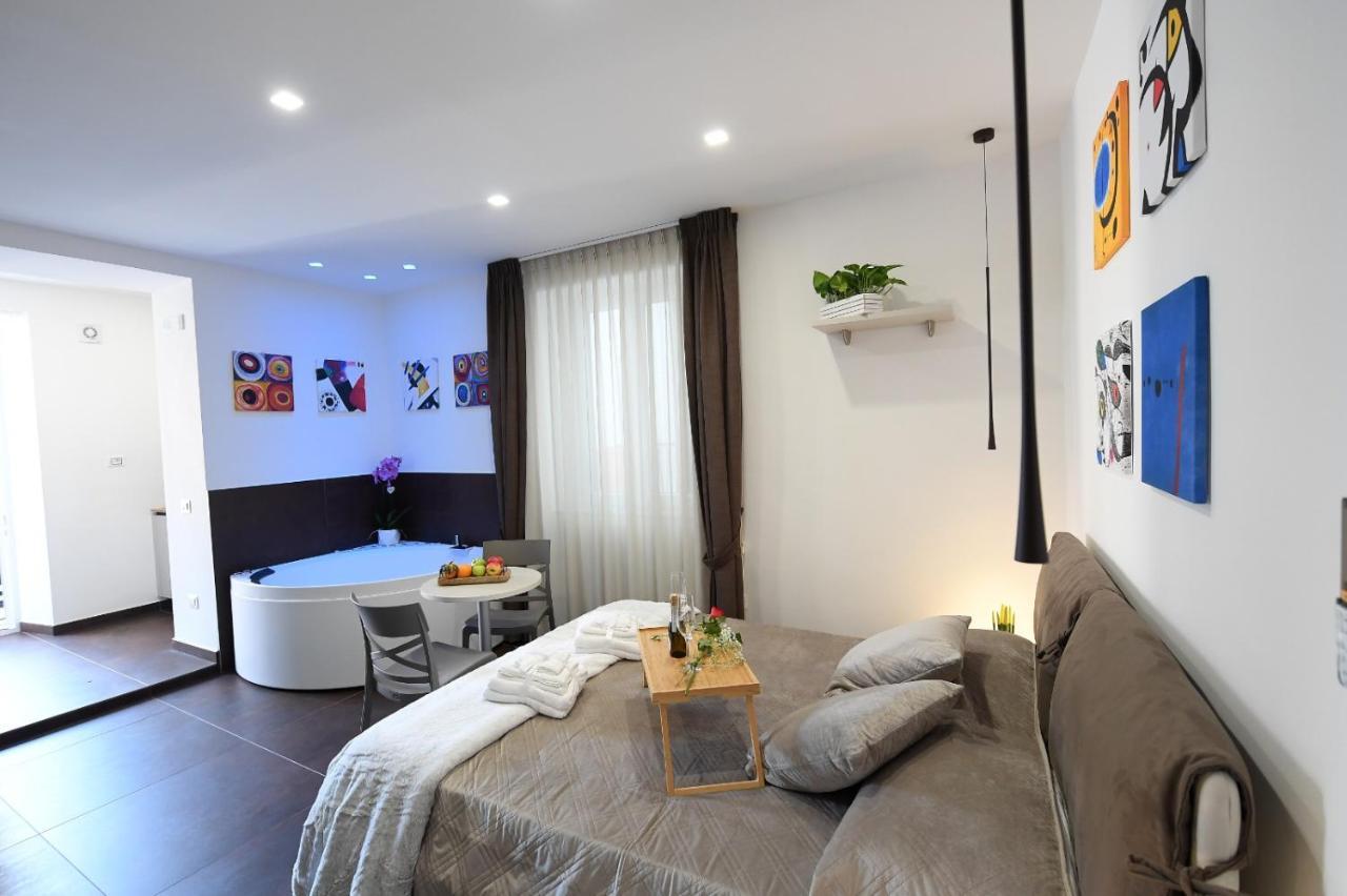 Double Room Spa Bath
