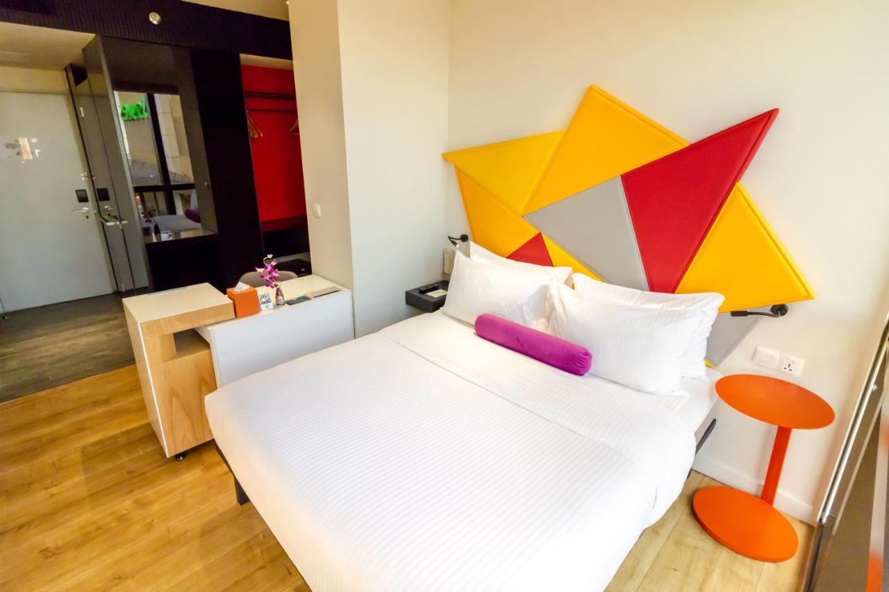 Standard Queen Room, 1 Queen Bed,929097562:JPEG