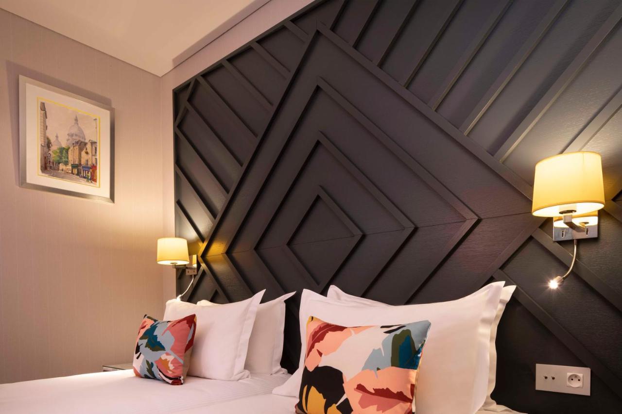 Quarto com 2 Camas de Solteiro