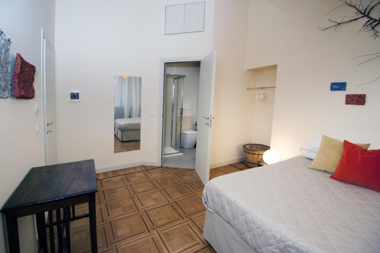 Double Room Private Bathroom