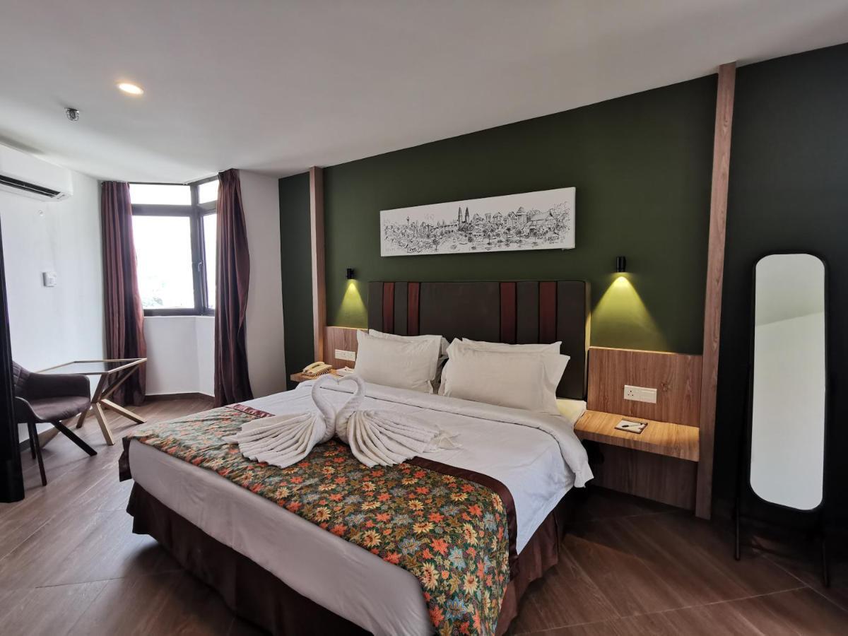 Executive Suite
