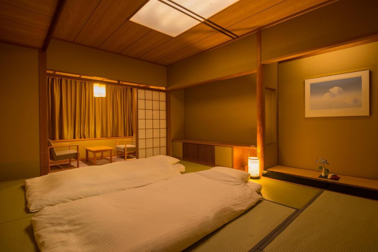 Japanese-Style Room with Mountain View - Non-Smoking,943485151:JPEG