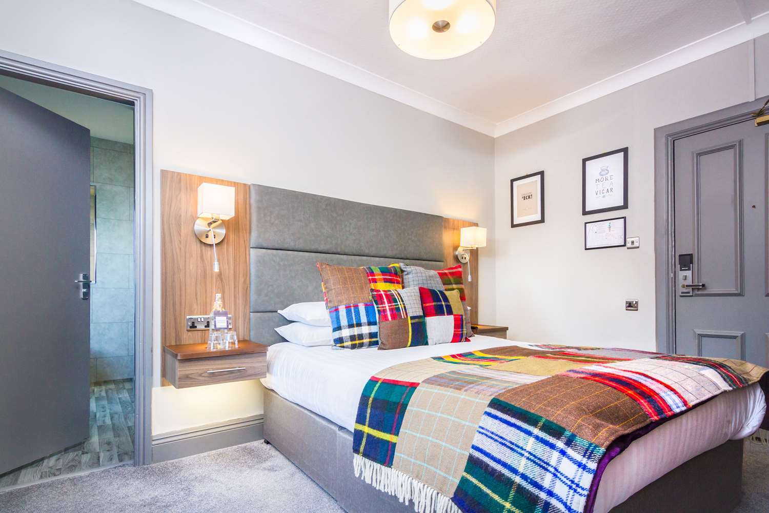 Small Double Room Double Bed Non-Smoking