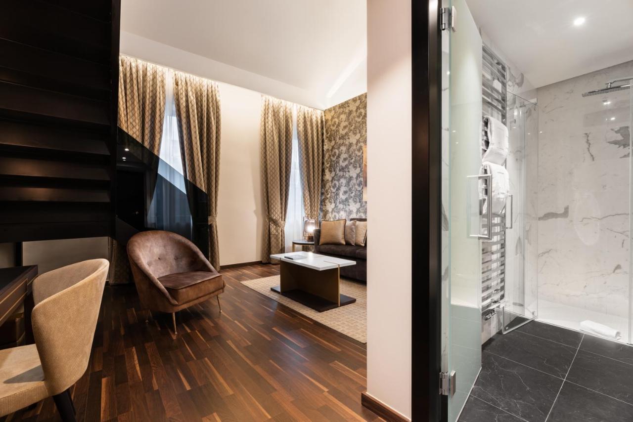 Duplex Room