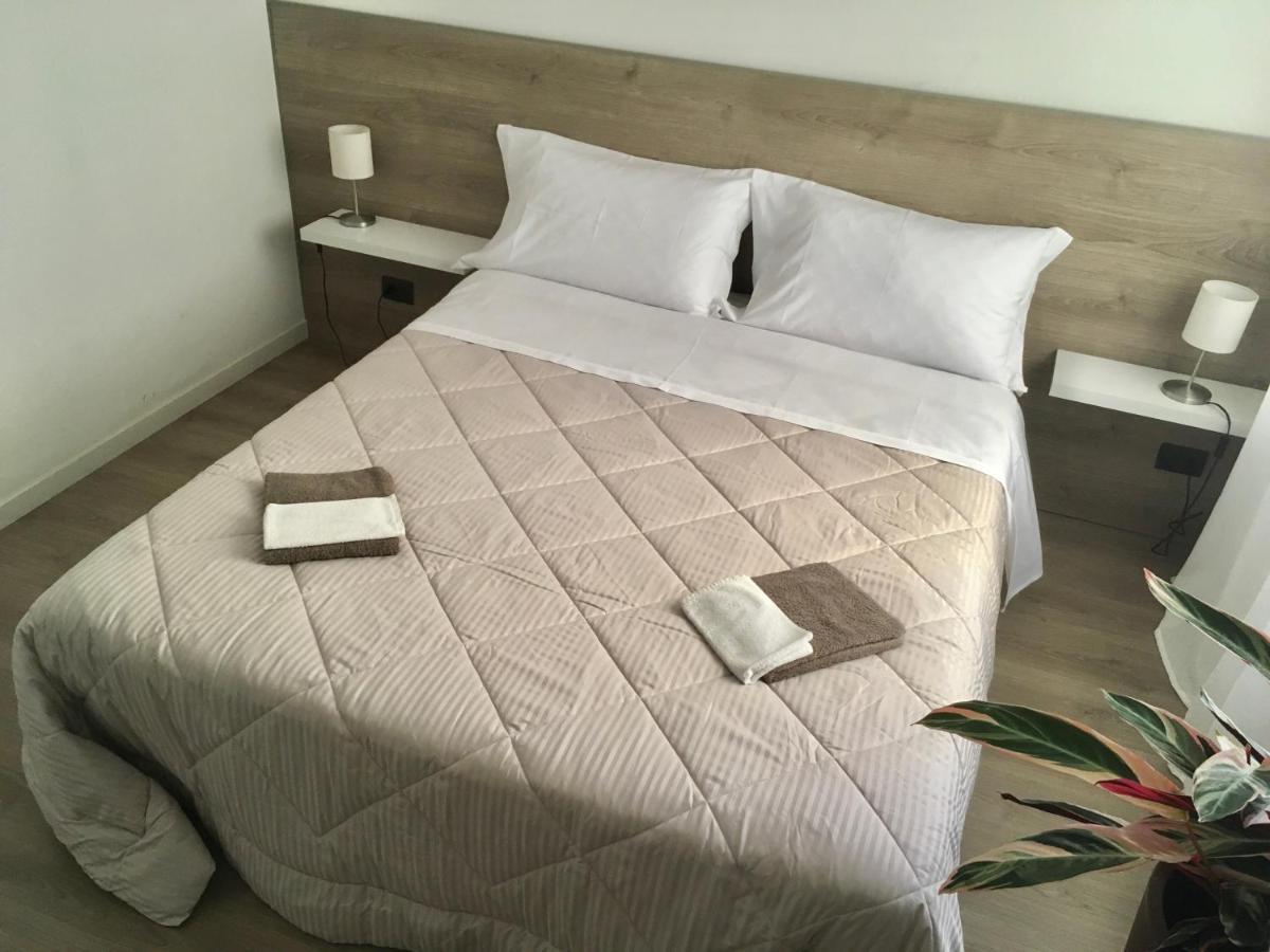 Tweepersoonskamer met Gedeelde Badkamer