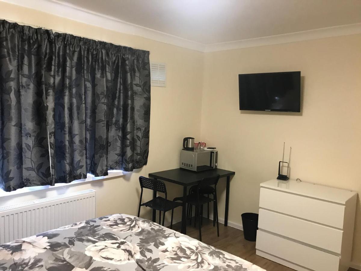 Quarto Duplo com Vista Jardim