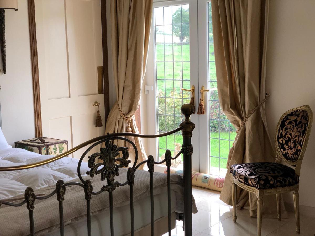 Deluxe Double Room Bath