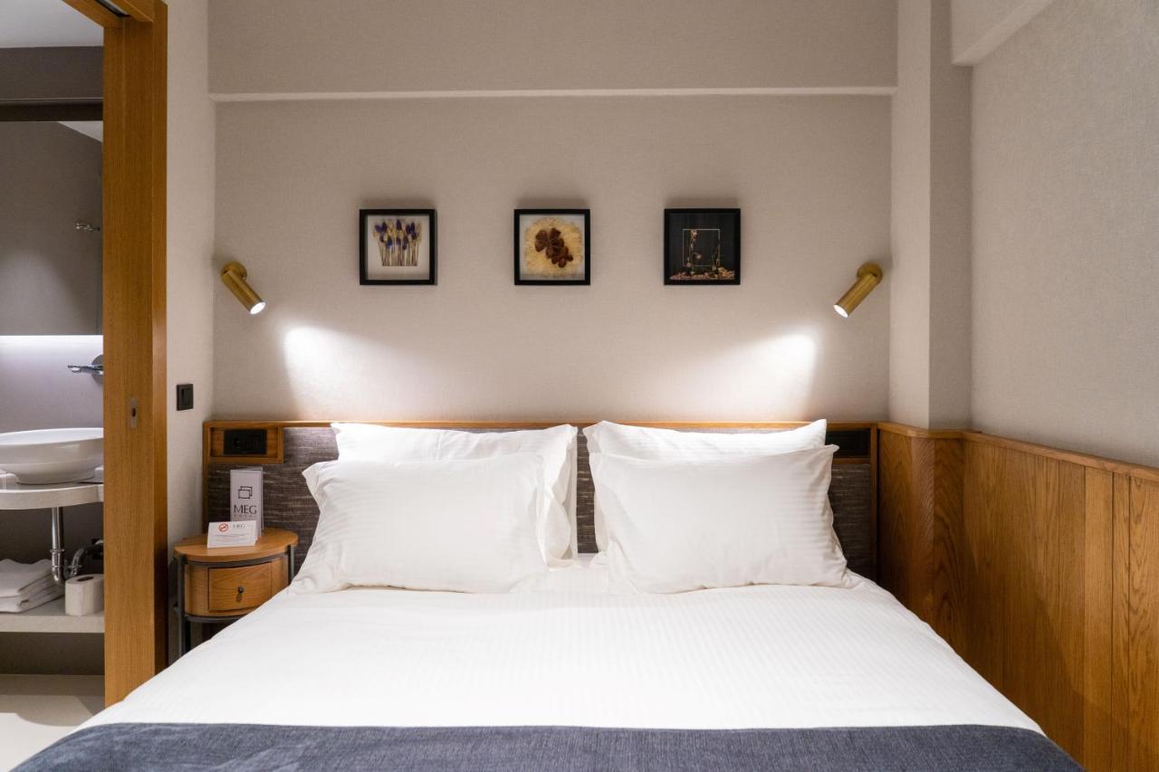 Single Room No Window