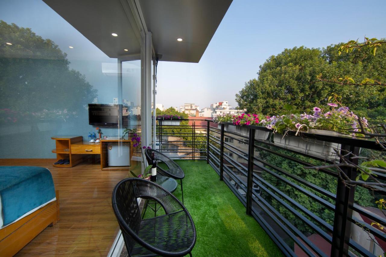 Royal Room Balcony