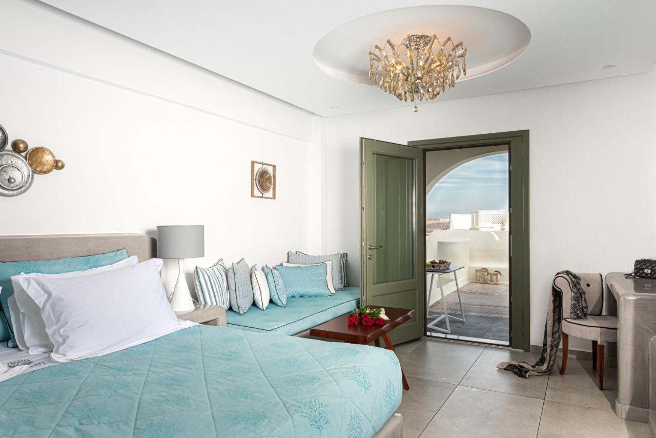 Superior Suite Private Heated Tub Sea View
