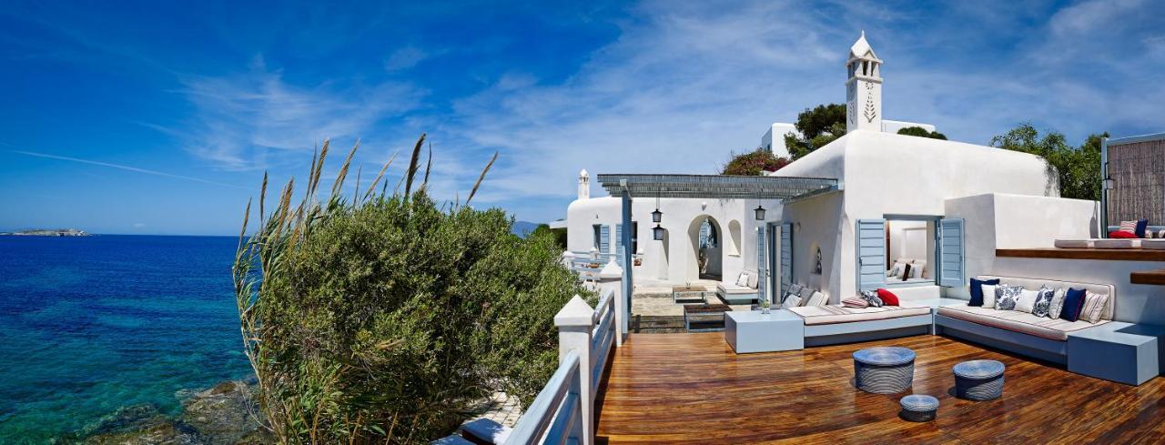 Waterfront Suite Private Sundeck 350 meters from the main hotel