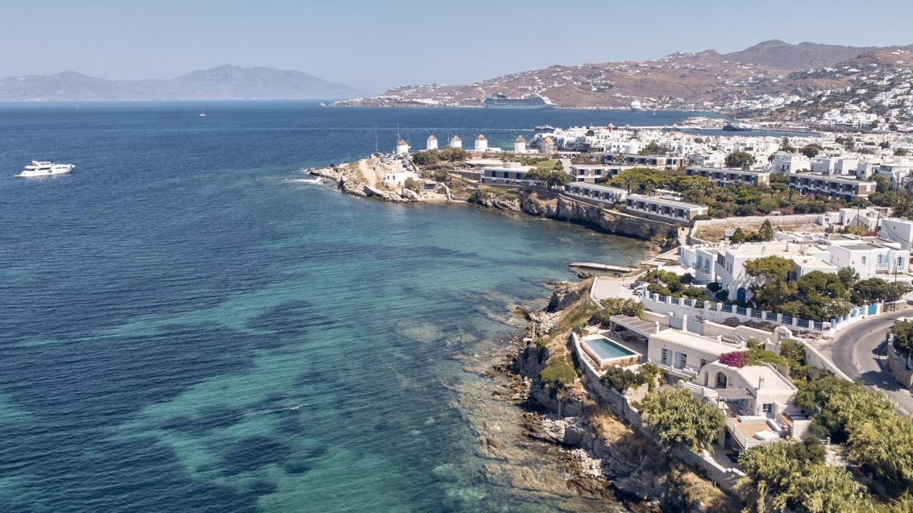 Waterfront Suite Private Whirlpool 350 meters from the main hotel