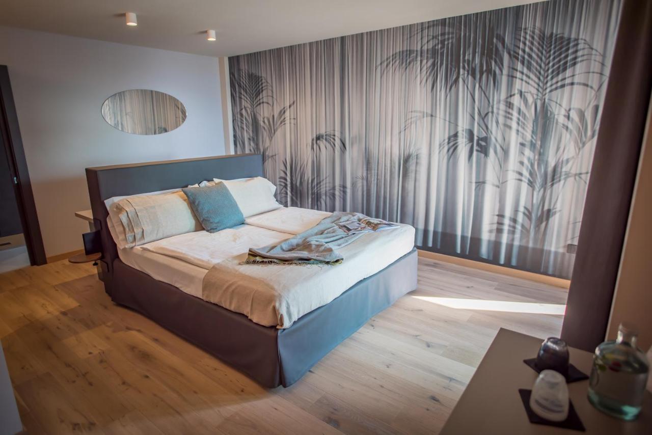 Suite Junior avec Balcon - Vue sur Lac