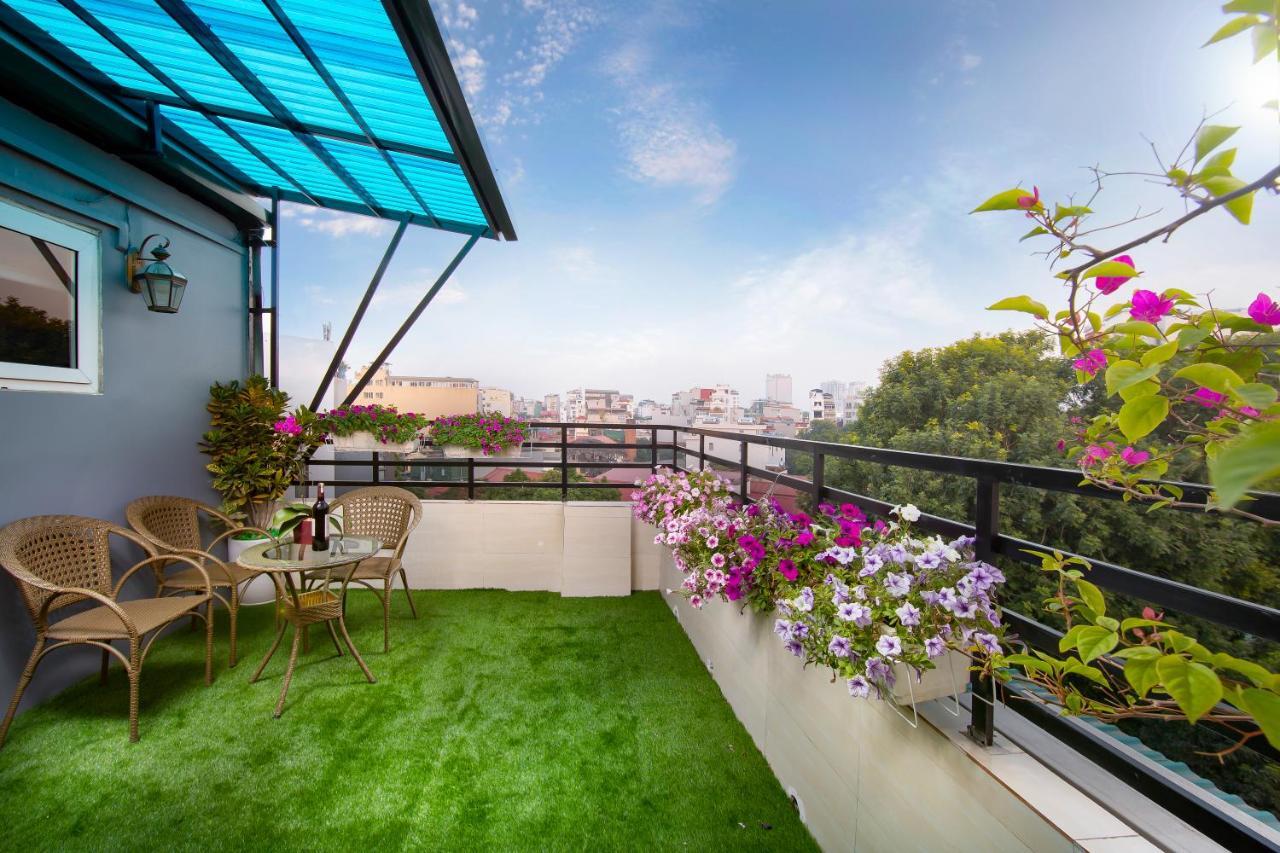 Family Room Balcony