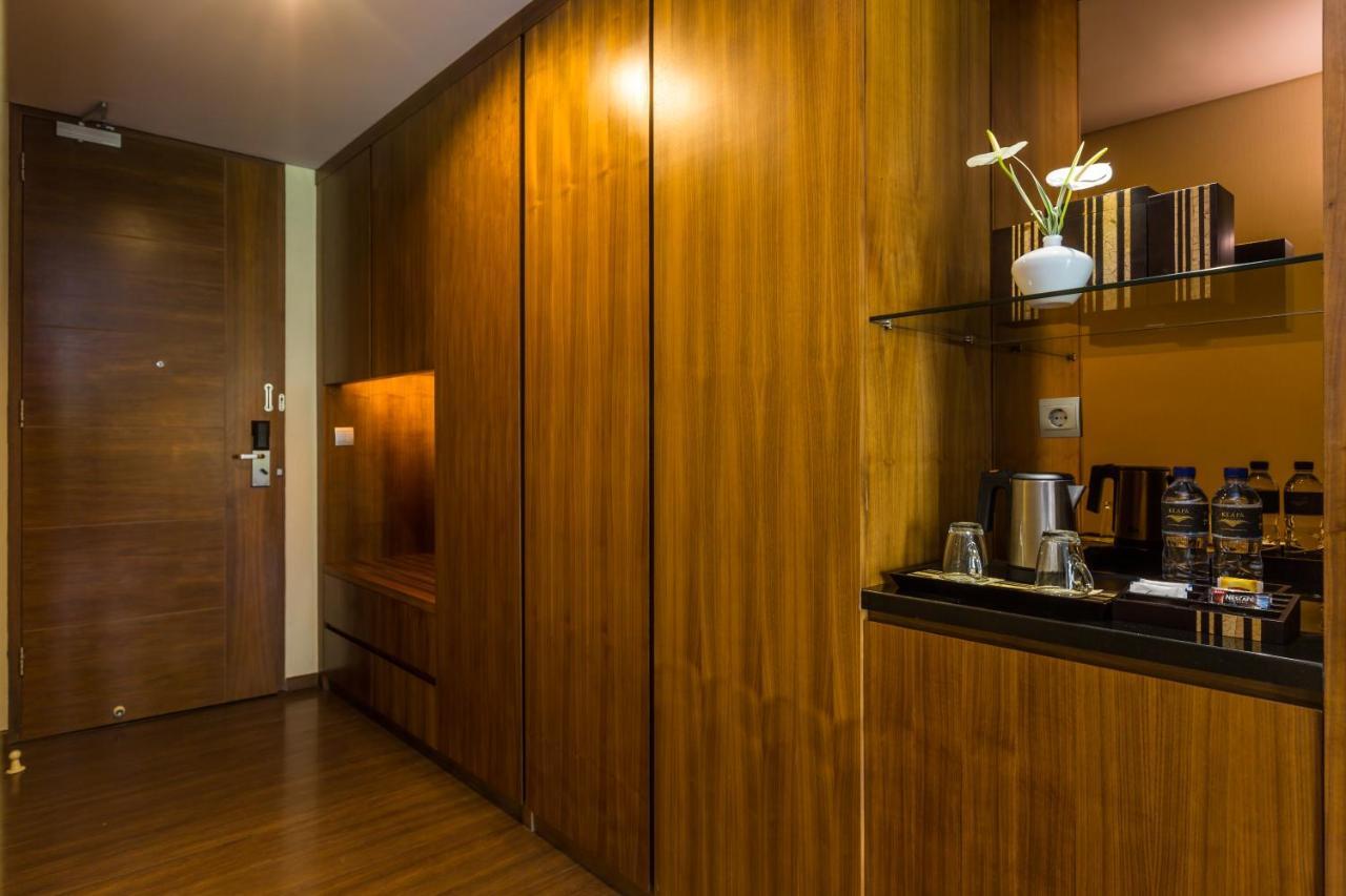 Studio Double Complimentary Sunset Meals