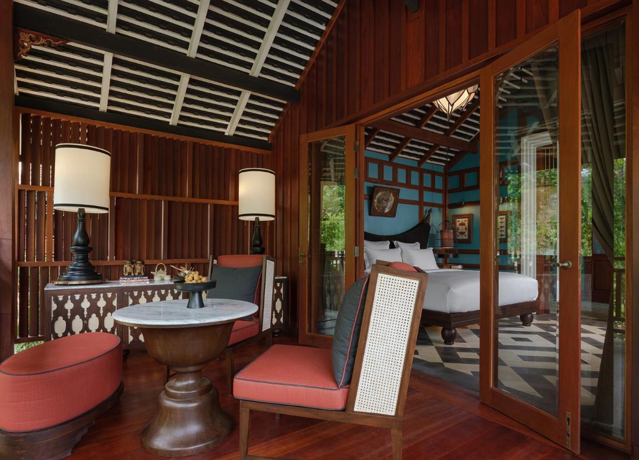 Waterfall Pool Villas King