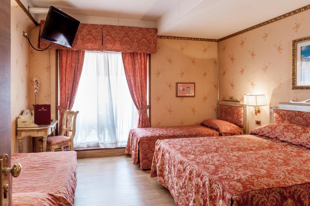 Vierbettzimmer