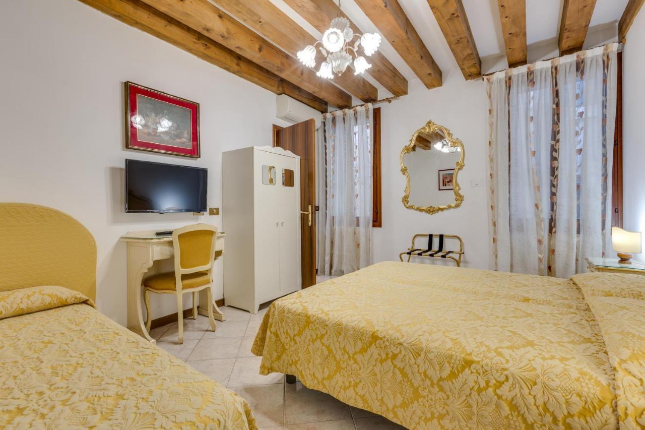 Triple Room Bathroom