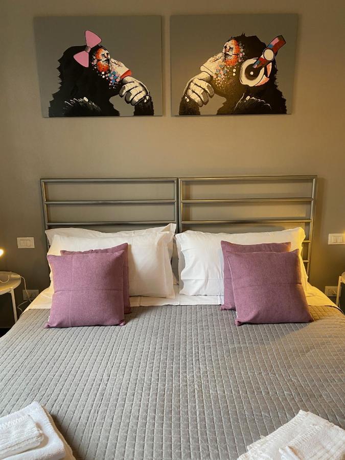 Double or Twin Room Bathroom