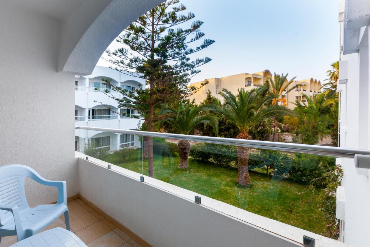 Quadruple Room Garden View