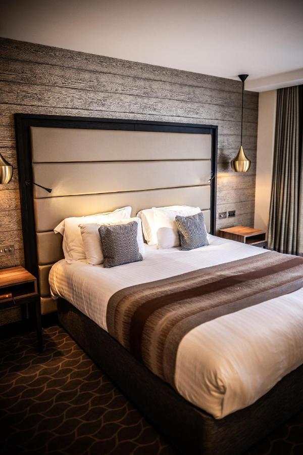 Double Room with Extra Bed,967026745:JPEG