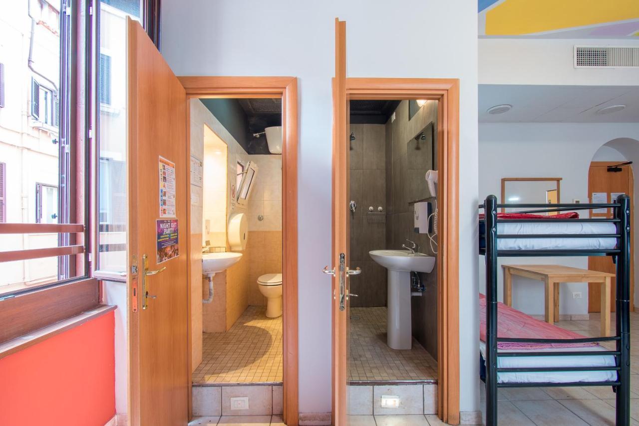 Bed 6-Bed Mixed Dormitory Room Ensuite