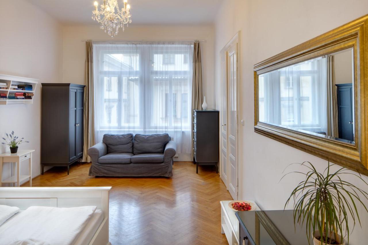 Two Room Apartment