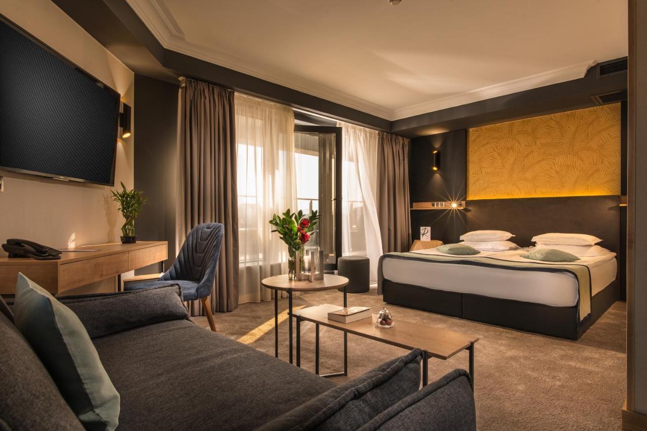 Terrace Suite