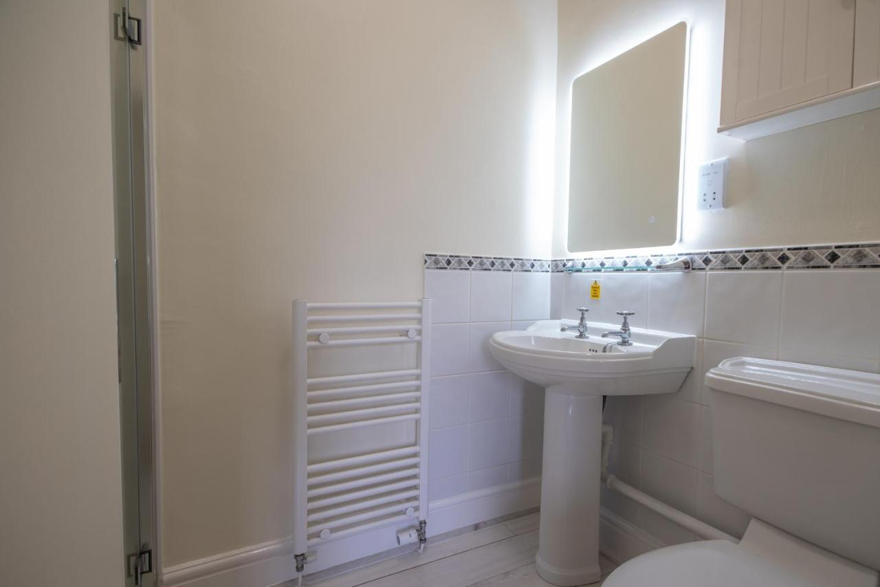 Double or Twin Room Lake View Second Floor