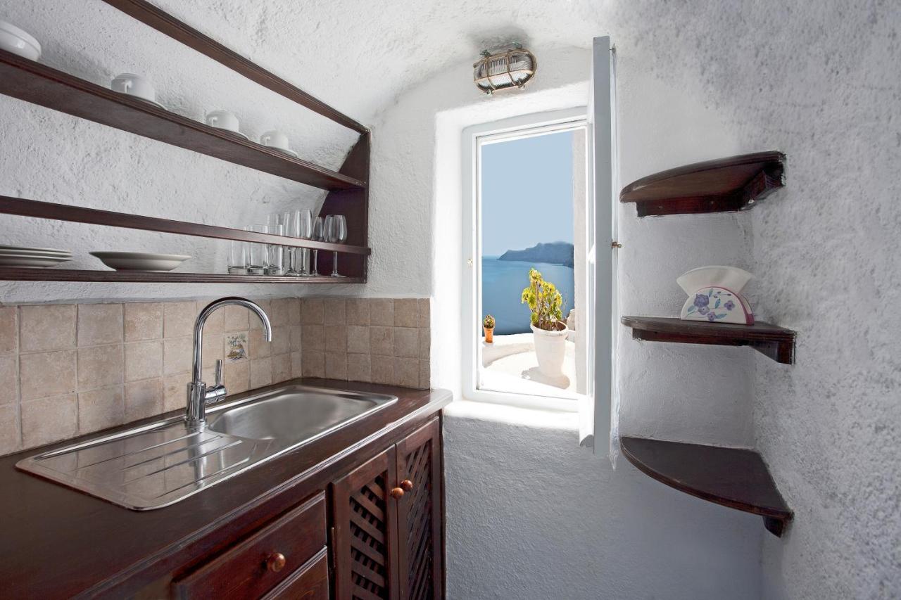 Superior Cave Suite Hot Tub & Caldera View