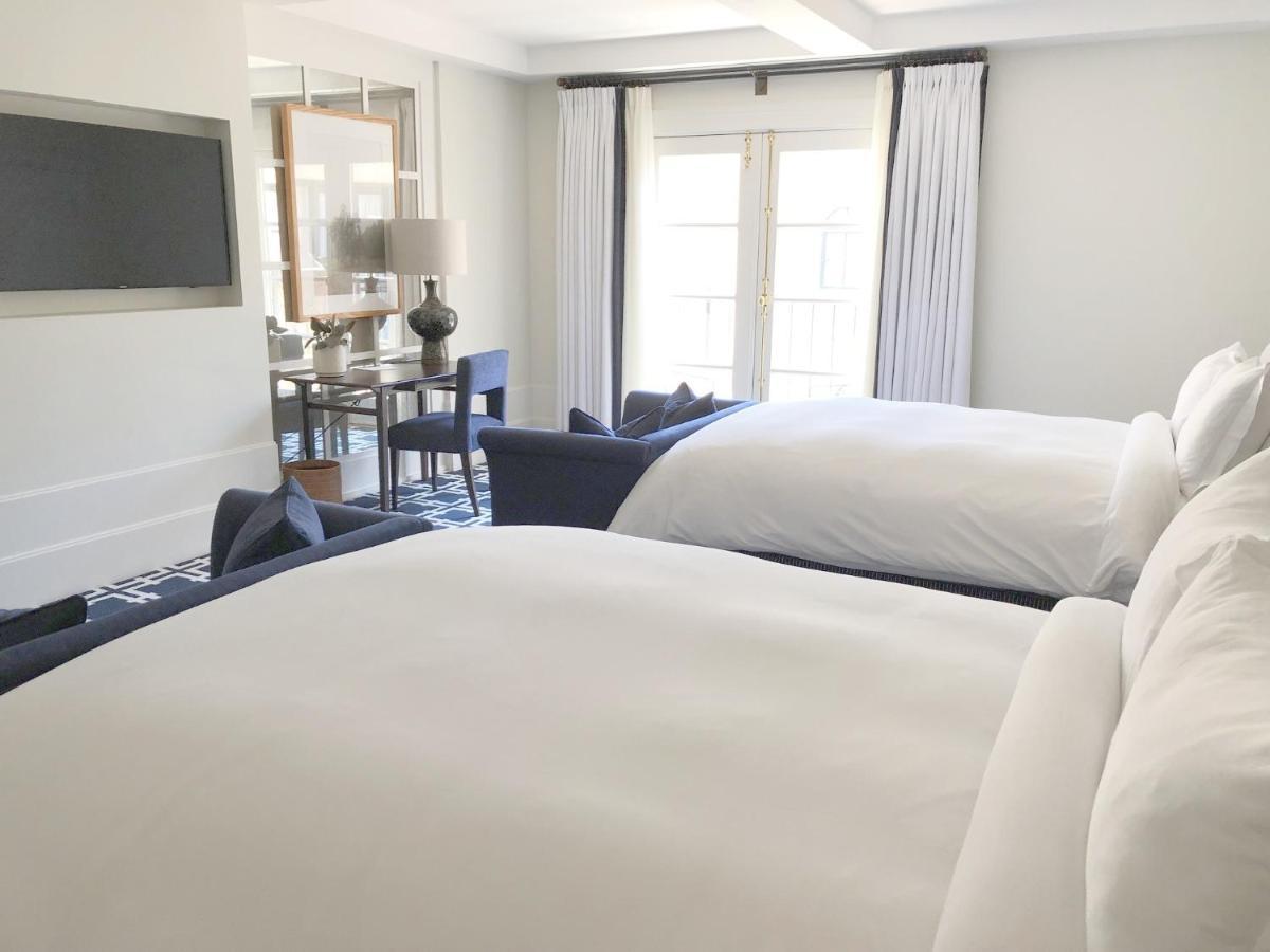 Deluxe Queen Room Two Queen Beds