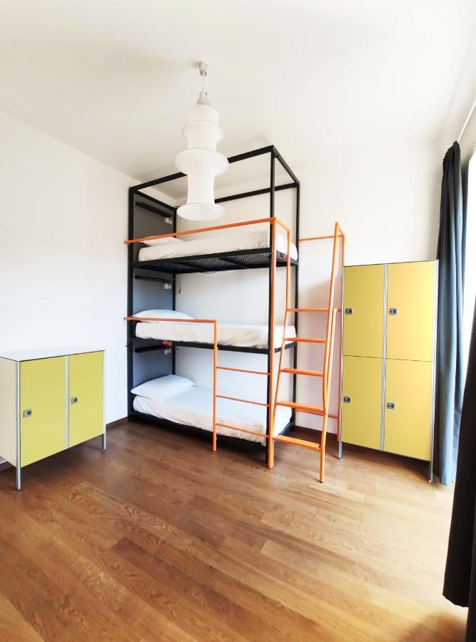 Bed 6-Bed Mixed Dormitory Room Private Bathroom
