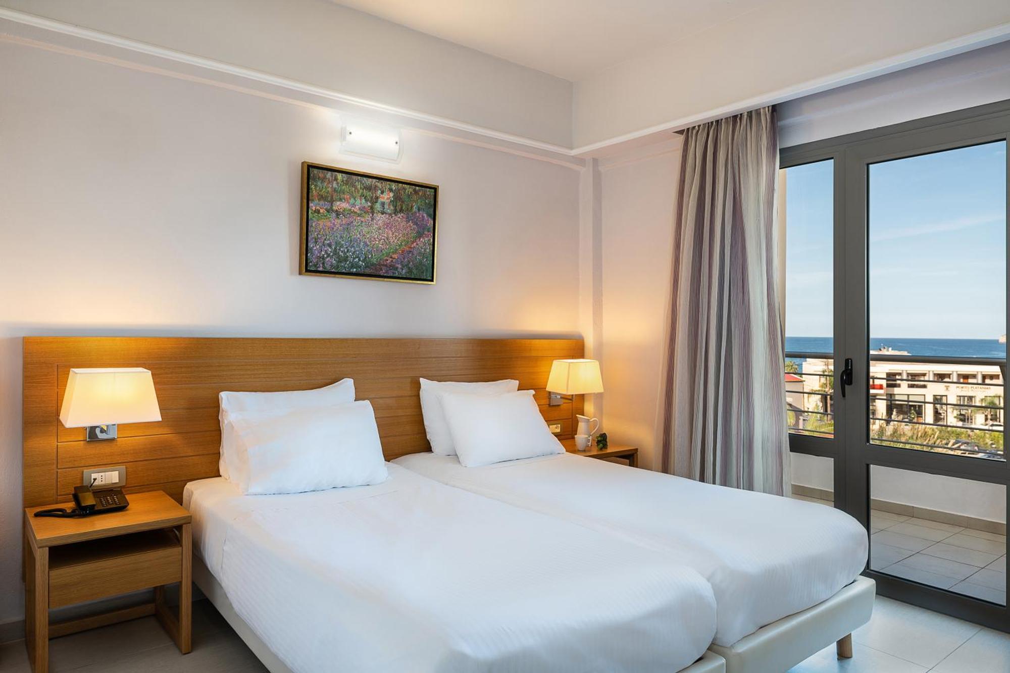 Double Room Pool or Garden View