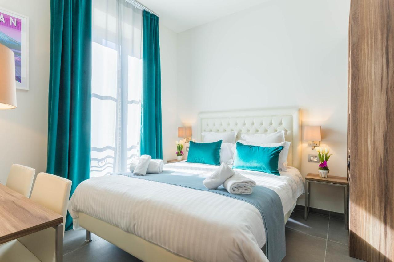 Double Room,1344505472:JPEG