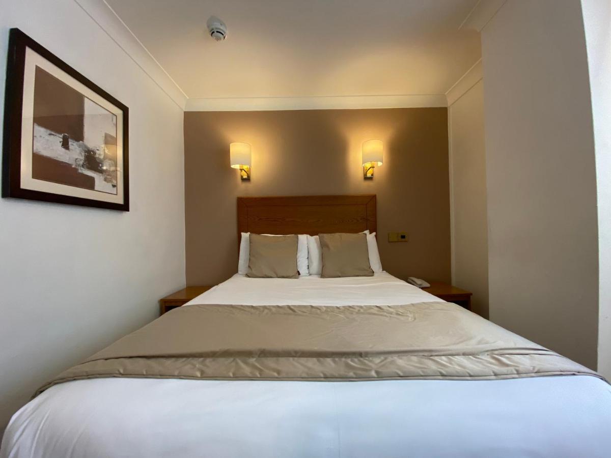 Standard Double Room,1432729174:JPEG