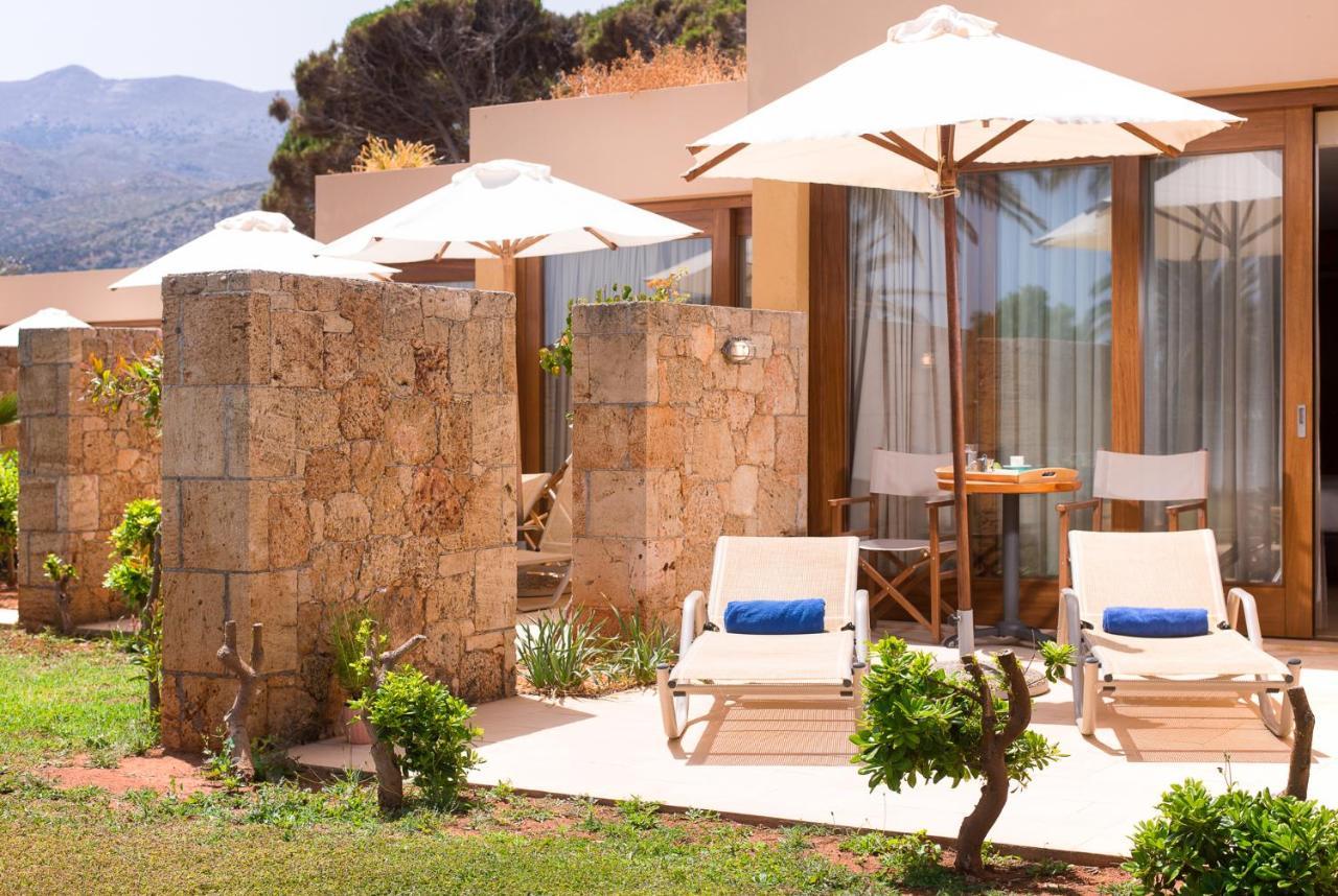 Superior Bungalow Mountain or Garden View