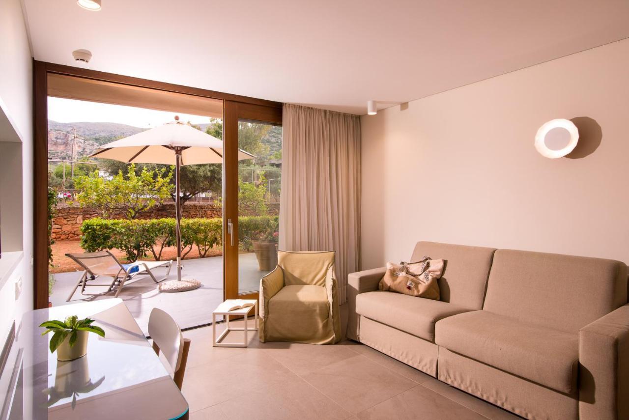 Superior Family Suite Garden View