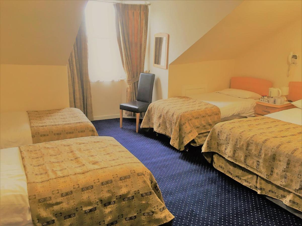 Chambre Familiale